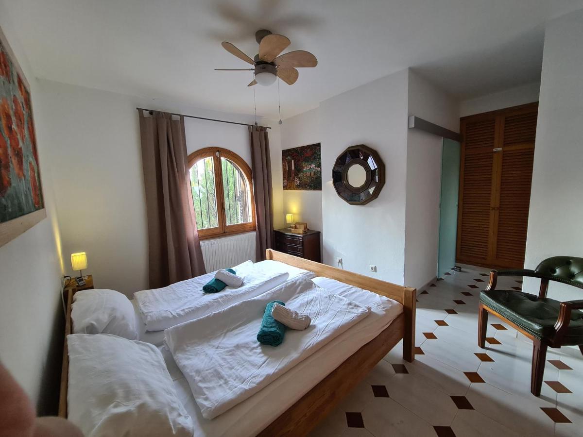 Private Villa Mit Eigenem Pool Unter Palmen Cala Llena Dış mekan fotoğraf